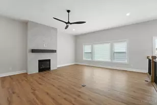 9333 Rochelle Ln, Clearcreek Twp., OH 45458 - Photo 8