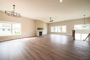 9333 Rochelle Ln, Clearcreek Twp., OH 45458 - Photo 22