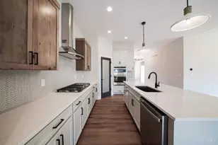 9333 Rochelle Ln, Clearcreek Twp., OH 45458 - Photo 8