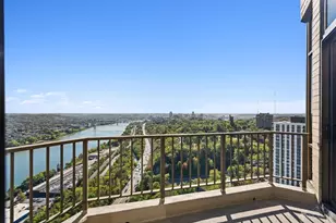 1201 Edgecliff Pl, Cincinnati, OH 45206 - Photo 2