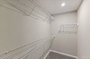 5883 Parkview Ln, Miami Township, OH 45150 - Photo 12