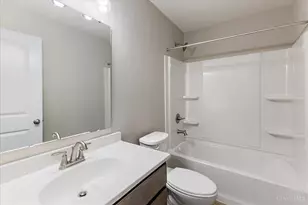 5883 Parkview Ln, Miami Township, OH 45150 - Photo 14