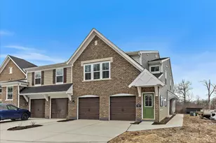 5883 Parkview Ln, Miami Township, OH 45150 - Photo 1