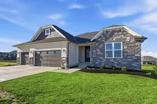 404 David Lee Ct, Monroe, OH 45050 - Photo 2