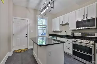 2703 Ashland Avenue, Cincinnati, OH 45206 - Photo 8