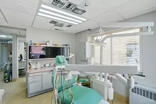 7540 Reading Rd, Cincinnati, OH 45237 - Photo 24