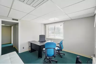 7540 Reading Road, Cincinnati, OH 45237 - Photo 38