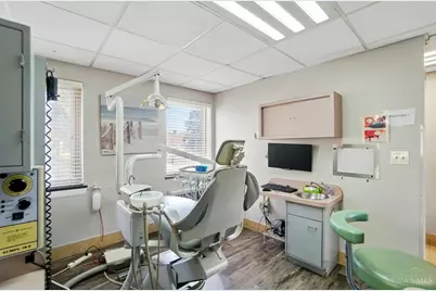 7540 Reading Road, Cincinnati, OH 45237 - Photo 18