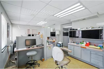 7540 Reading Road, Cincinnati, OH 45237 - Photo 20