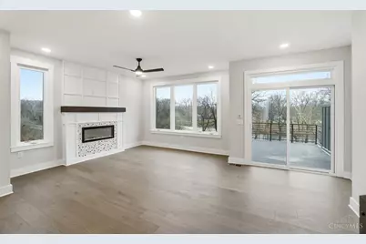 3766 Miami Run #13, Mariemont, OH 45227 - Photo 8