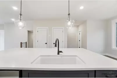 3766 Miami Run #13, Mariemont, OH 45227 - Photo 22