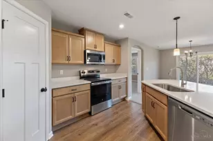 525 Tradition Rdg, Union Township, OH 45245 - Photo 4