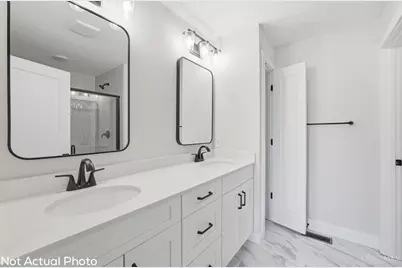 5001 Anderson Place #8, Cincinnati, OH 45227 - Photo 6