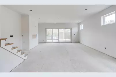 271 Strader Avenue, Cincinnati, OH 45226 - Photo 8