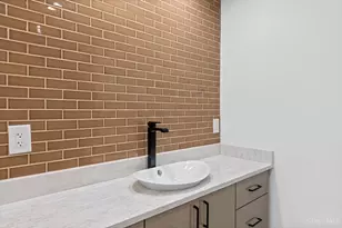 530 Reading Rd, Cincinnati, OH 45202 - Photo 56