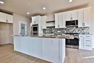 3569 Sunny Acres Dr, Ross Township, OH 45013 - Photo 14