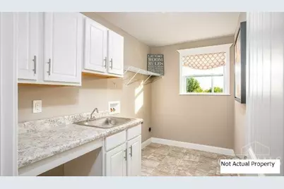 8725 Deer Glen Court, Miami Township, OH 45002 - Photo 12