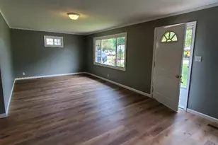 1755 Ridgeway Rd, Aberdeen, OH 45101 - Photo 2