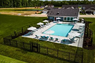 5883 Parkview Ln, Miami Township, OH 45150 - Photo 8