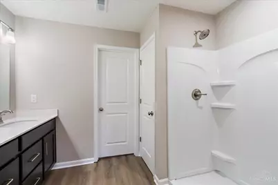 5883 Parkview Lane #90304, Miami Township, OH 45150 - Photo 16