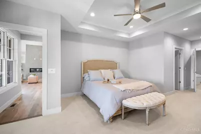 5960 Woodland Lane, Columbia Township, OH 45227 - Photo 14