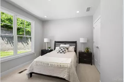 5960 Woodland Lane, Columbia Township, OH 45227 - Photo 20