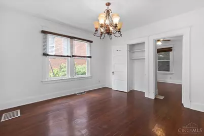 3446 Golden Avenue, Cincinnati, OH 45226 - Photo 10