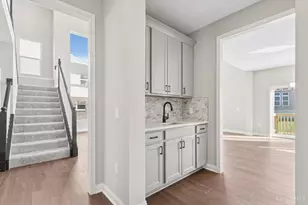 5490 White Pne Ln, Fairfield Township, OH 45011 - Photo 16