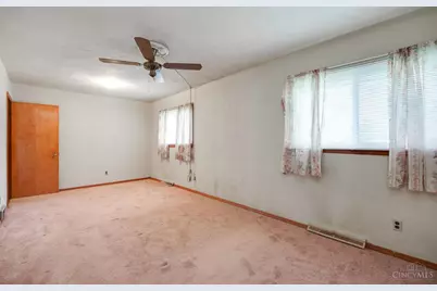 1129 Doris Jane Avenue, Fairfield, OH 45014 - Photo 12
