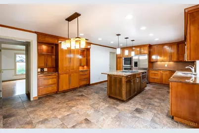 8931 Terwilligers Trail, Montgomery, OH 45249 - Photo 16