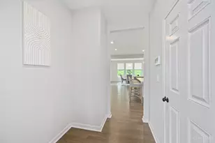 5106 Greenview Ln, Turtle Creek Township, OH 45036 - Photo 14