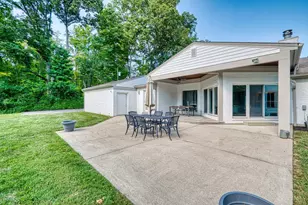 5995 Drake Rd, Indian Hill, OH 45243 - Photo 70