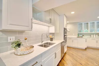 5995 Drake Road, Indian Hill, OH 45243 - Photo 14