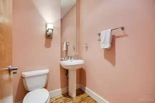 26 E 6th St, Cincinnati, OH 45202 - Photo 16