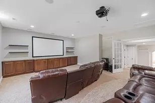 163 Compton Rd, Wyoming, OH 45215 - Photo 12