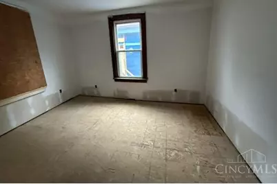421 W McMicken Avenue, Cincinnati, OH 45214 - Photo 6