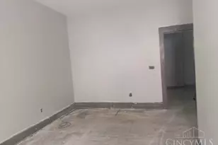 421 W McMicken Ave, Cincinnati, OH 45214 - Photo 8