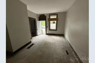 421 W McMicken Avenue, Cincinnati, OH 45214 - Photo 10