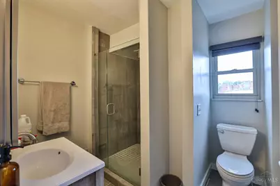 2039 Madison Road, Cincinnati, OH 45208 - Photo 18