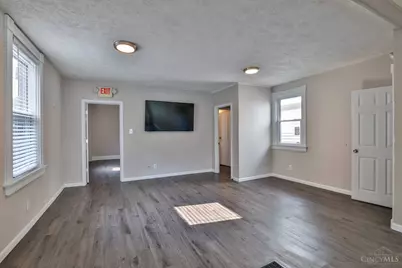 2007 Madison Road, Cincinnati, OH 45208 - Photo 14