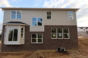 427 Glen Abbey Ln, Hamilton Township, OH 45039 - Photo 4