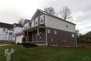 427 Glen Abbey Ln, Hamilton Township, OH 45039 - Photo 4