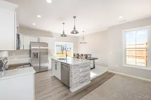 403 Elmwood Ct, Georgetown, OH 45121 - Photo 4