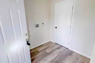 1048 S James Rd, Columbus,  43227 - Photo 18