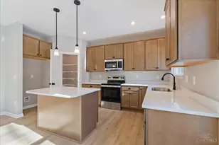 4033 Silverstone Ln, Union Township, OH 45103 - Photo 6