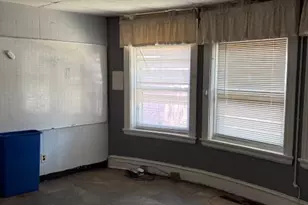 439 S 2nd St, Hamilton, OH 45011 - Photo 4