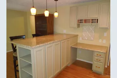 10817 Lakehurst Court #123, Sycamore Township, OH 45242 - Photo 6