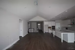 3994 Trailside Dr, Green Township, OH 45248 - Photo 10