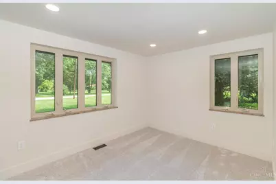 309 Indian View Drive, Miami Township, OH 45140 - Photo 14