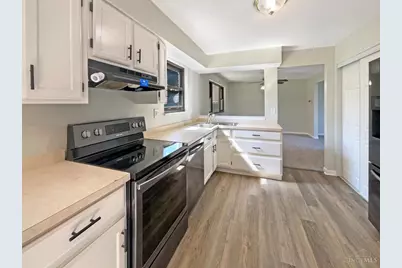 3198 Sunnyhollow Lane, Green Township, OH 45239 - Photo 14